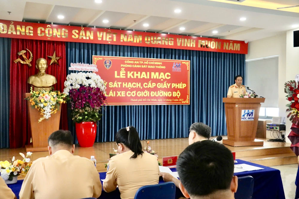 CSGT TP.HCM công khai số điện thoại Trưởng phòng để tiếp nhận phản ánh của người dân