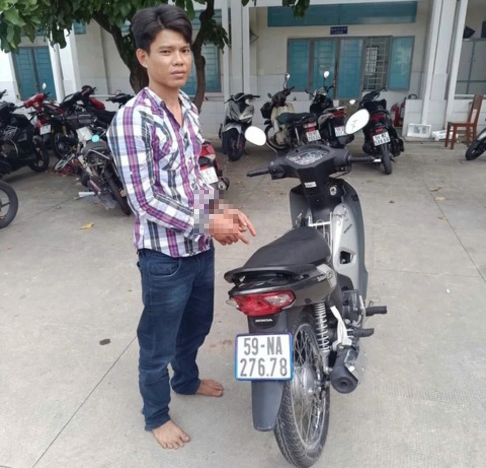 Thanh niên có 4 tiền án bị bắt khi vừa đột nhập nhà trộm xe máy