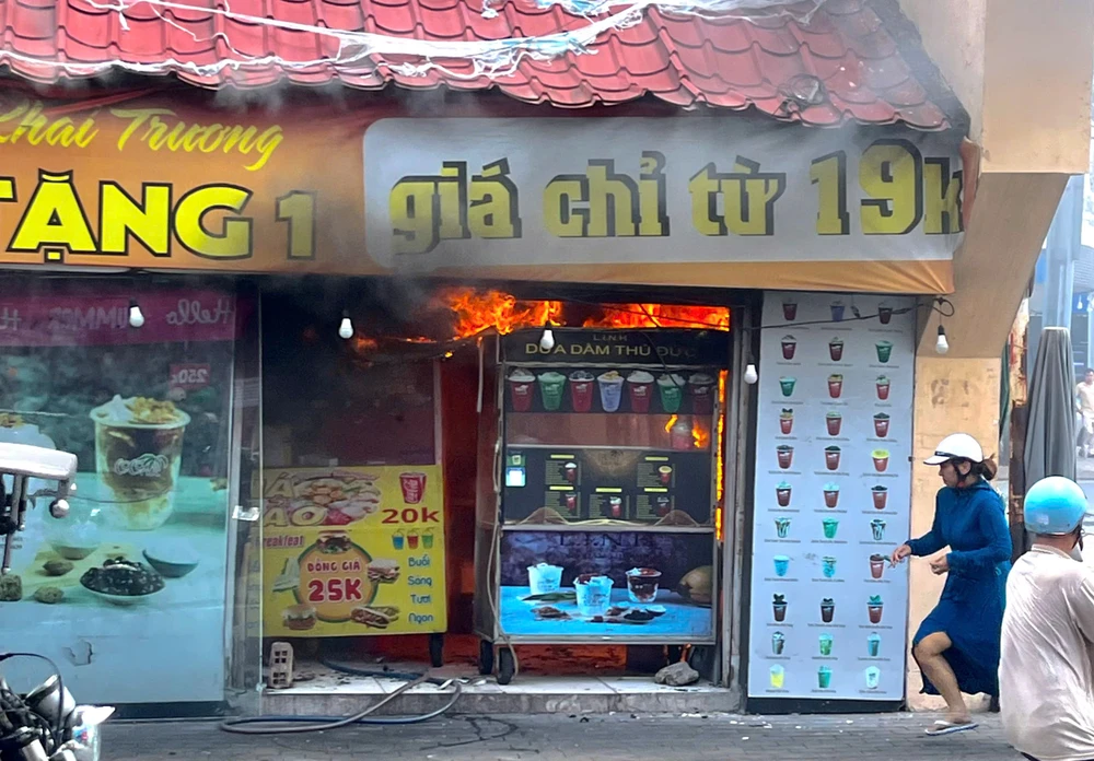 chay-ki-ot-cho-thu-duc-nhieu-tai-san-bi-thieu-rui (3).jpg