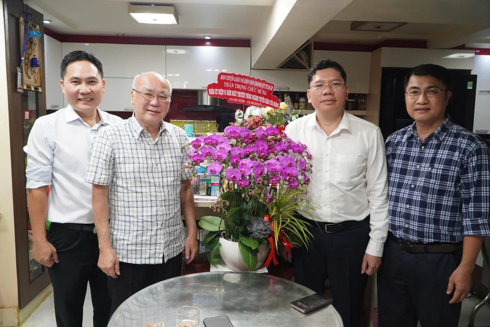 TP.HCM tri ân nguyên lãnh đạo ngành Tuyên giáo nhân kỷ niệm 95 năm ngày truyền thống