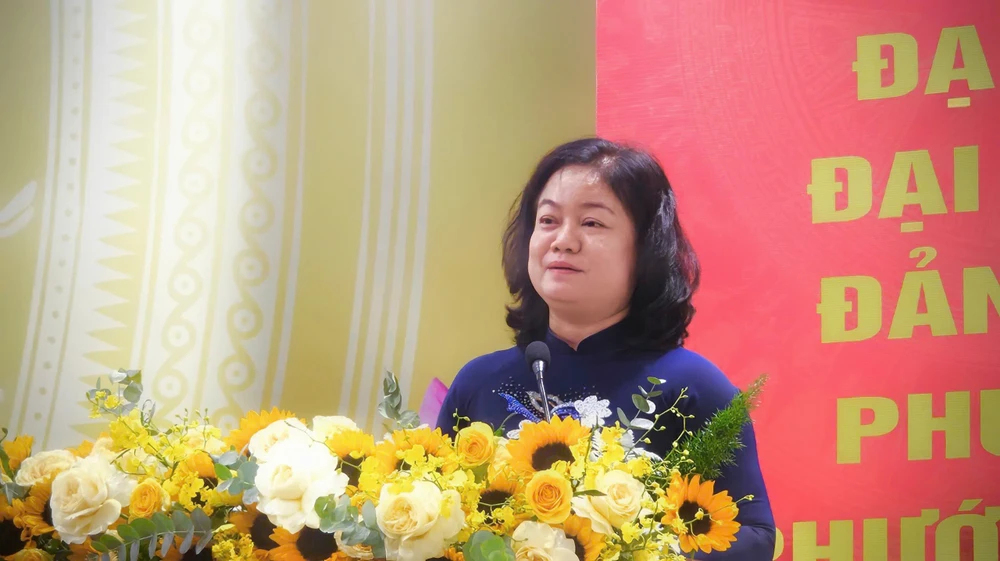 tp-hcm-phuong-phuoc-long-dat-muc-tieu-chinh-quyen-khong-giay-to (1).jpg