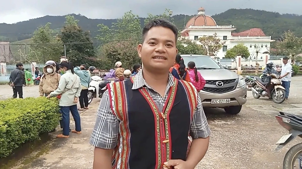 quang-ngai-bat-dau-tang-qua-cho-nguoi-dan-dip-quoc-khanh-2-9 (5).jpg