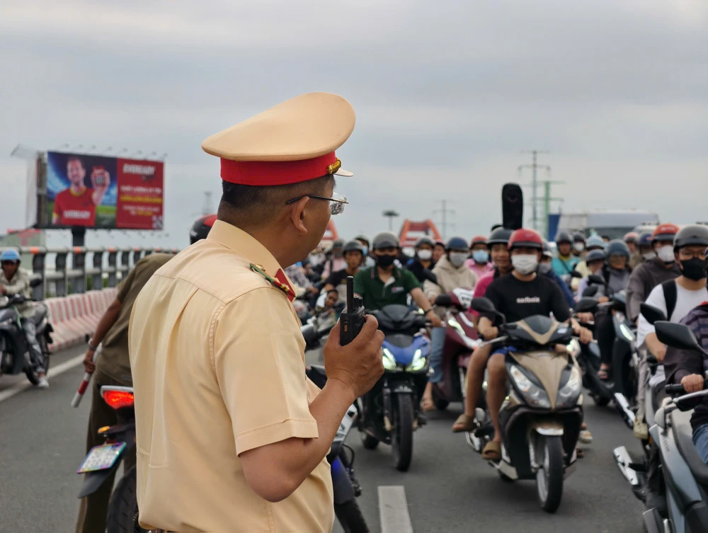 z7804792033636_0a13eb826a5fa5abf749f5f2c0e442f6.jpg