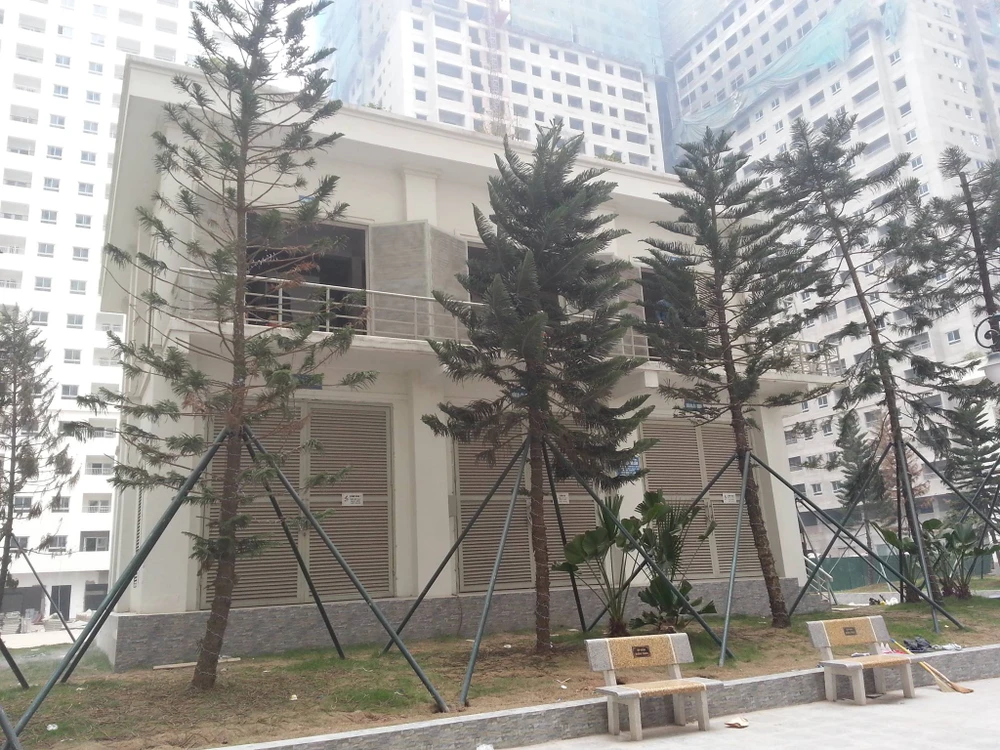 Nổ máy biến áp ở khu chung cư Linh Đàm, nhiều người hoảng hốt ảnh 1