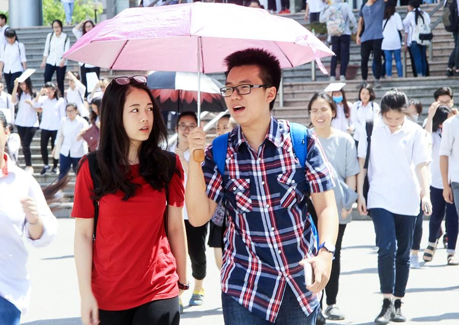 Theo đại diện Bộ GD&ĐT, các trường hoàn toàn chủ động tổ chức xét tuyển sớm với các phương thức khác nhau. Ảnh PHI HÙNG Theo đại diện Bộ GD&ĐT, các trường hoàn toàn chủ động tổ chức xét tuyển sớm với các phương thức khác nhau. Ảnh PHI HÙNG