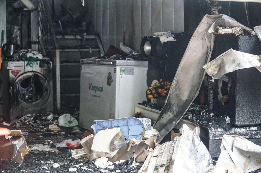 Mặc dù đám cháy không gây ra thiệt hại về người, nhưng nhiều đồ đạc của các hộ dân đã bị ngọn lửa thiêu rụi. Thời điểm xảy ra hỏa hoạn, mọi người chỉ kịp hô hoán, chạy thoát thân ra bên ngoài.