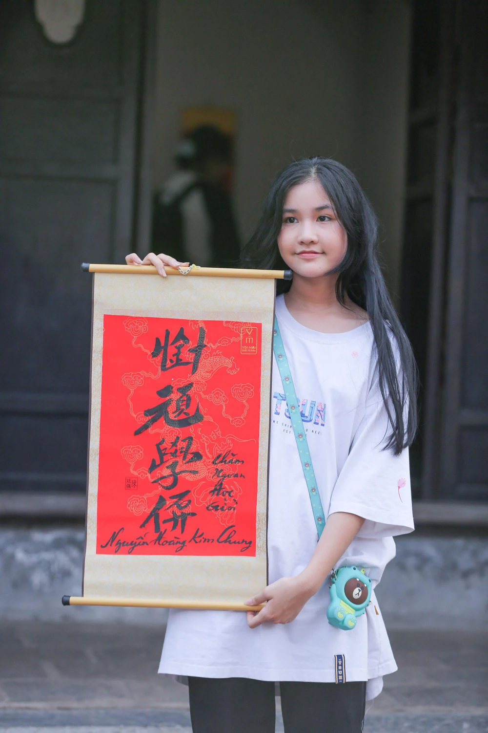 Kỳ thi tuyển sinh vào lớp 10 Hà Nội năm nay diễn ra trong 2 ngày 18 và 19-6 với ba môn Ngữ văn, Ngoại ngữ và Toán. Cụ thể, ngày 17-6, thí sinh làm thủ tục dự thi. Sáng 18-6, thí sinh thi Ngữ văn (120 phút), chiều thi Ngoại ngữ (60 phút). Sáng 19-6, thí sinh thi Toán (120 phút). Được biết, Hà Nội có gần 107.000 đăng ký tham gia dự thi. Kỳ thi tuyển sinh vào lớp 10 Hà Nội năm nay diễn ra trong 2 ngày 18 và 19-6 với ba môn Ngữ văn, Ngoại ngữ và Toán. Cụ thể, ngày 17-6, thí sinh làm thủ tục dự thi. Sáng 18-6, thí sinh thi Ngữ văn (120 phút), chiều thi Ngoại ngữ (60 phút). Sáng 19-6, thí sinh thi Toán (120 phút). Được biết, Hà Nội có gần 107.000 đăng ký tham gia dự thi.