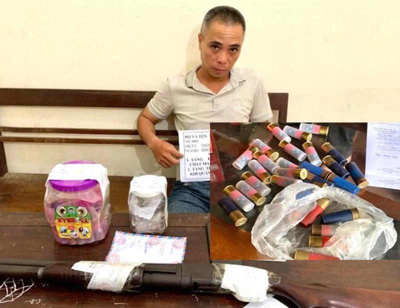 Nghi phạm Trần Quốc Toản và tang vật. Ảnh: ANTD