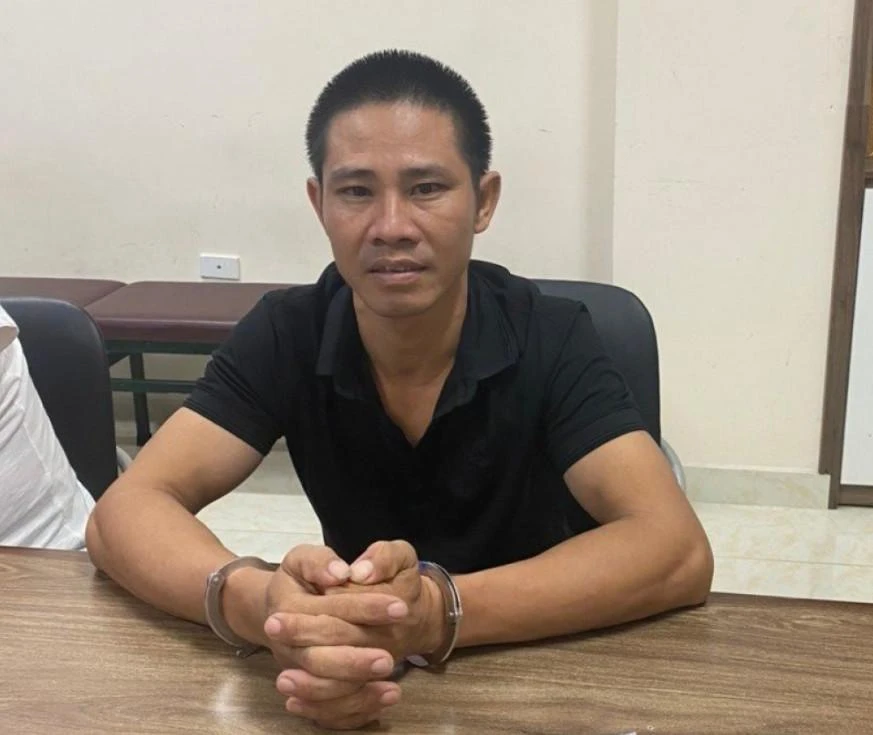 Nghi phạm Nguyễn Đại Quang tại Công an quận Ngô Quyền. Ảnh CTV