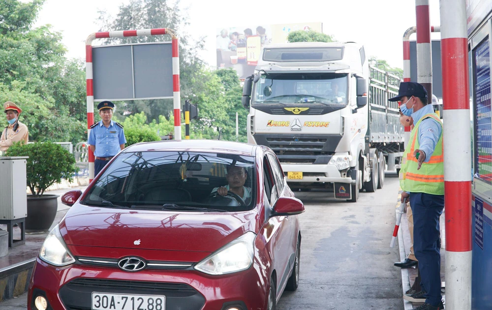 Tất cả đều được các nhân viên, lực lượng ở đây hướng dẫn nhiệt tình chu đáo.