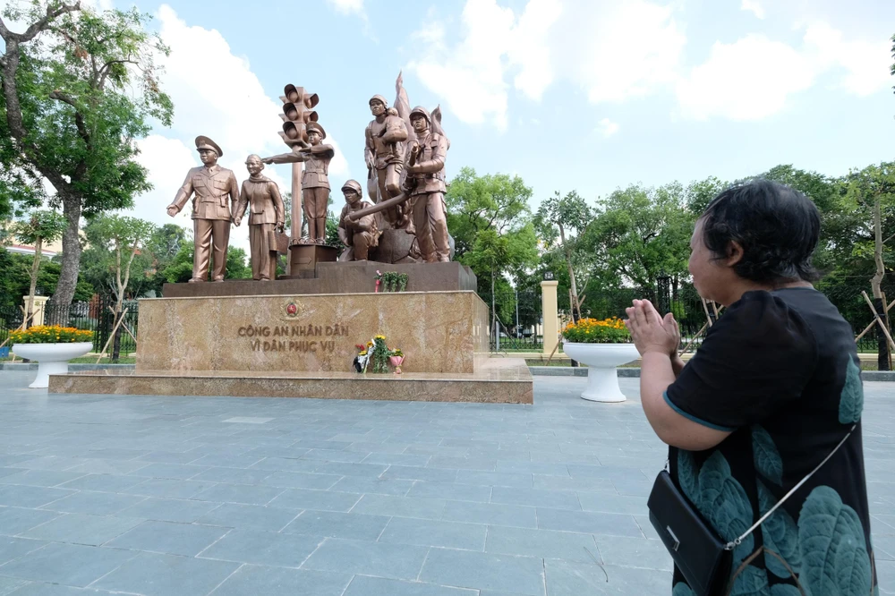 Bà Hoa cho biết cảm thấy rất đau xót khi biết tin về sự việc. Ảnh CTV