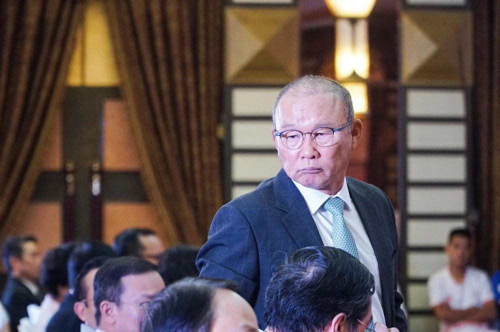 Chiều nay, ông Park Hang-seo xuất hiện tại Lễ công bố và bốc thăm vòng chung kết giải vô địch bóng đá sinh viên toàn quốc SV Champions League 2022.