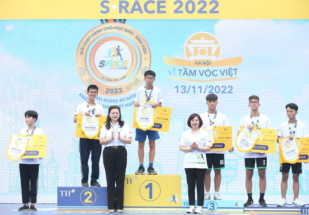 Tổng giá trị giải thưởng của S-Race Hà Nội là 132 triệu đồng. Ảnh CTV Tổng giá trị giải thưởng của S-Race Hà Nội là 132 triệu đồng. Ảnh CTV