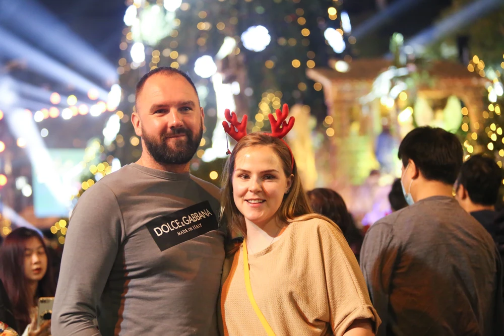 Lễ Giáng sinh là một trong sáu ngày lễ quan trọng trong năm của người Công giáo, mừng Chúa Giê-su ra đời.