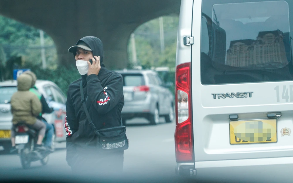 Với những trường hợp vi phạm, Tổ công tác sẽ trực tiếp xử lí vi phạm ngay tại chỗ hoặc phạt nguội tùy trường hợp cụ thể.