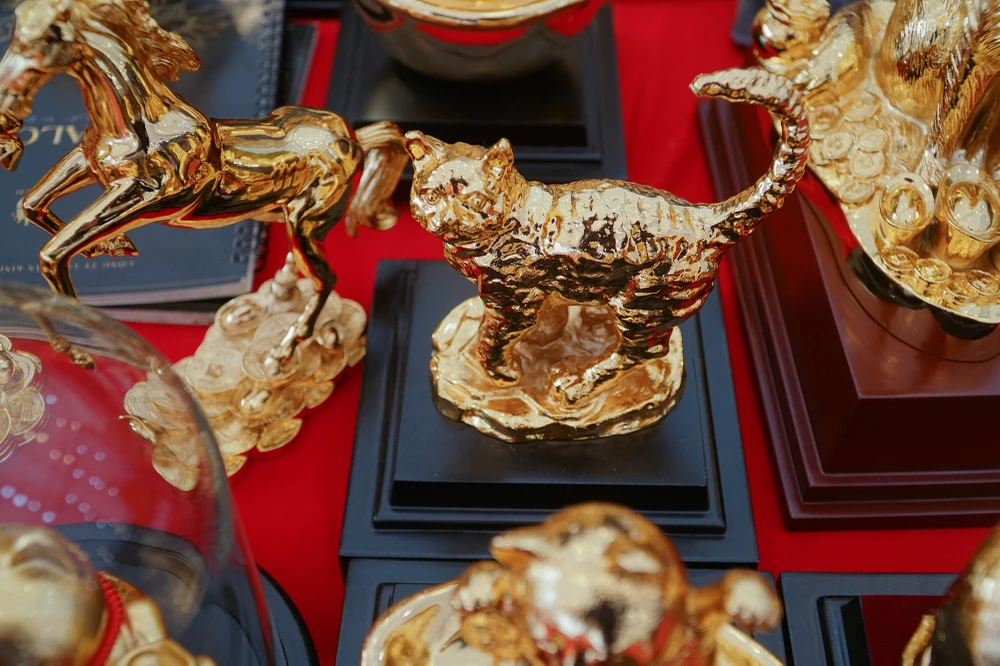 Các linh vật mèo có mẫu mã đa dạng, quý phái, sang trọng...