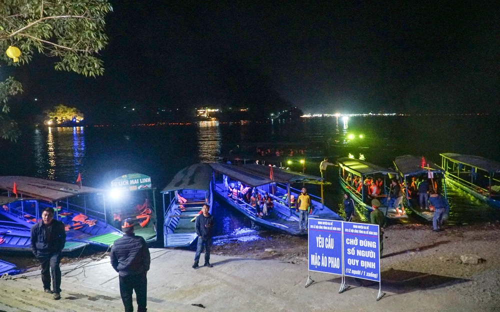 Lễ hội Lồng Tồng Ba Bể là một hoạt động văn hóa dân gian truyền thống được huyện Ba Bể tổ chức hàng năm vào dịp đầu xuân năm mới.