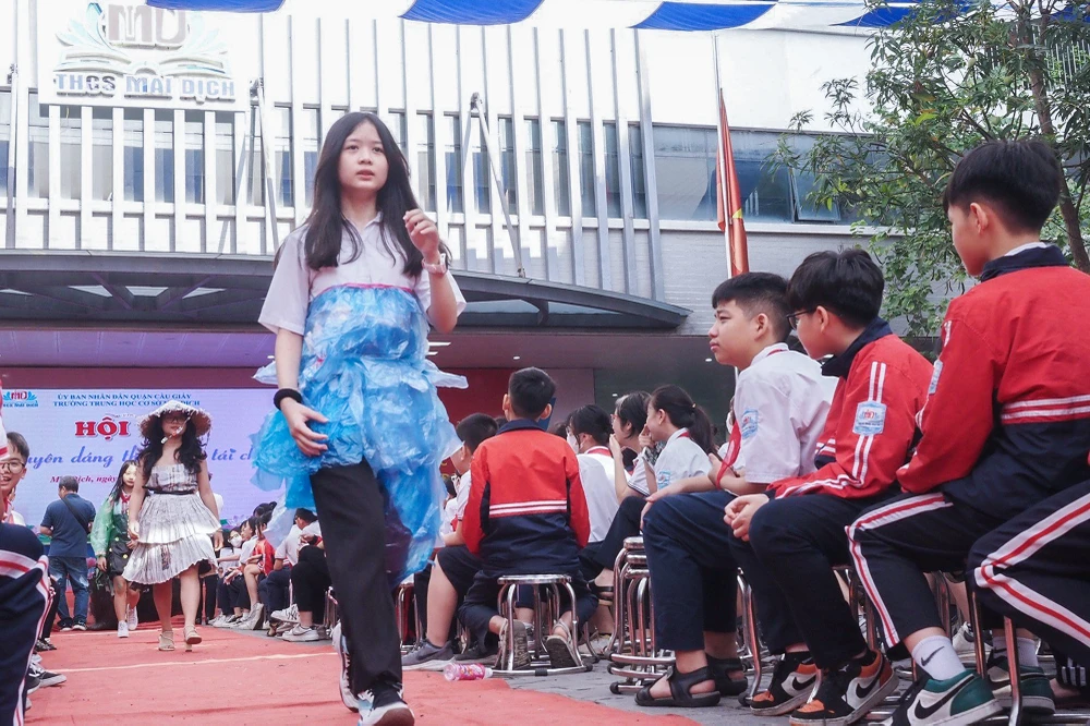 Tất cả các trang phục đều muốn lan tỏa một giá trị hết sức nhân văn.