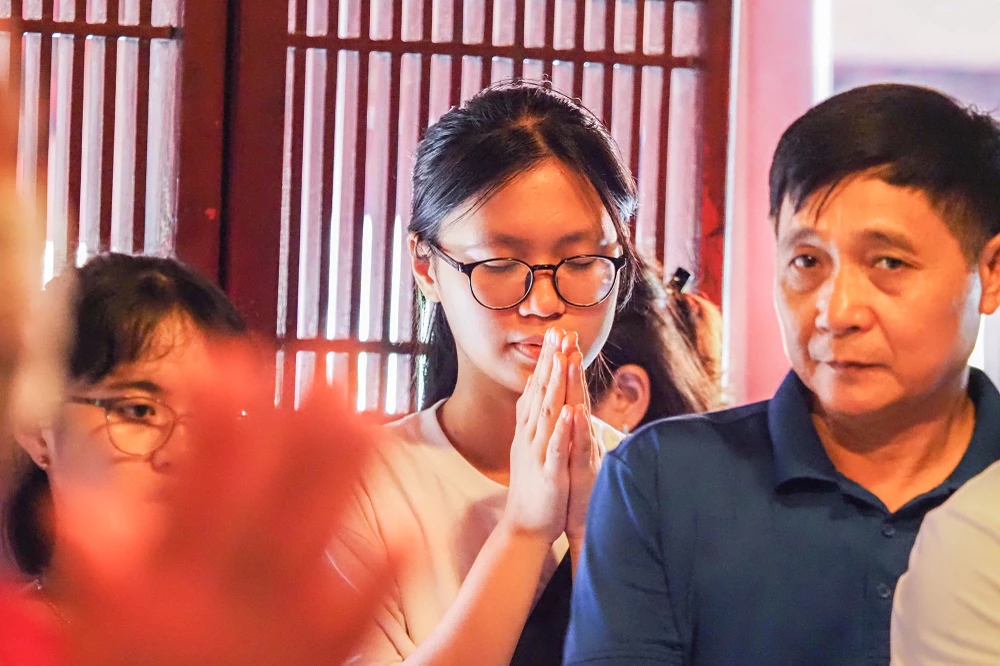 Theo lịch, kỳ thi tuyển sinh lớp 10 THPT công lập năm nay sẽ được tổ chức 3 môn gồm: Toán, Ngữ văn, Ngoại ngữ trong thời gian hai ngày từ 10 và 11-6 tới.