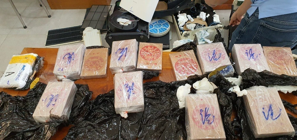Các chuyên án ma túy được phá thành công đều có số người và tang vật lớn. Ảnh CA
