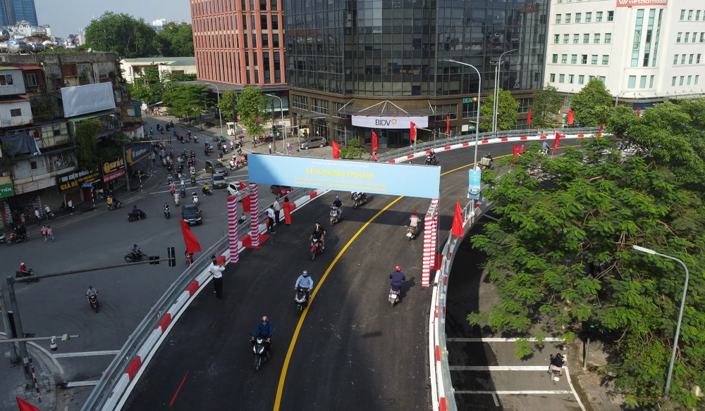 Dự án có mục tiêu xóa điểm đen ùn tắc tại nút giao Chùa Bộc - Phạm Ngọc Thạch và các tuyến phố khác dẫn về nút giao này như Tôn Thất Tùng, Đông Tác.