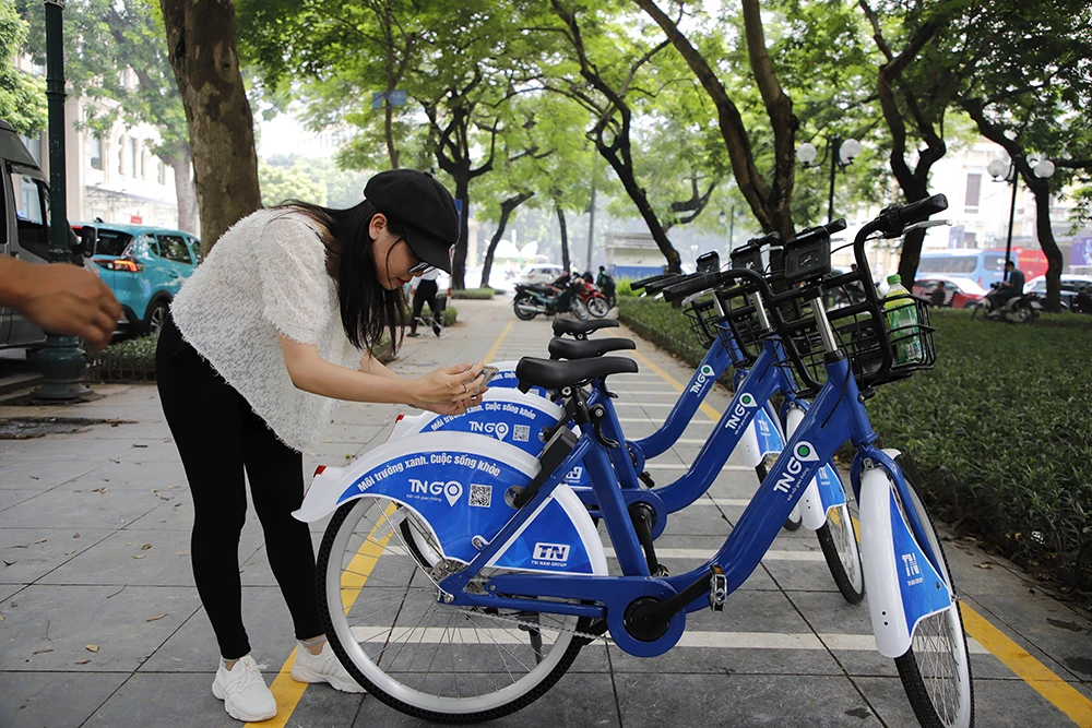 Các hệ thống trạm để xe được xây dựng theo các điểm xe buýt, điểm lên xuống tàu điện, gần các trường học, các trung tâm thương mại, du lịch, các vườn hoa công cộng…