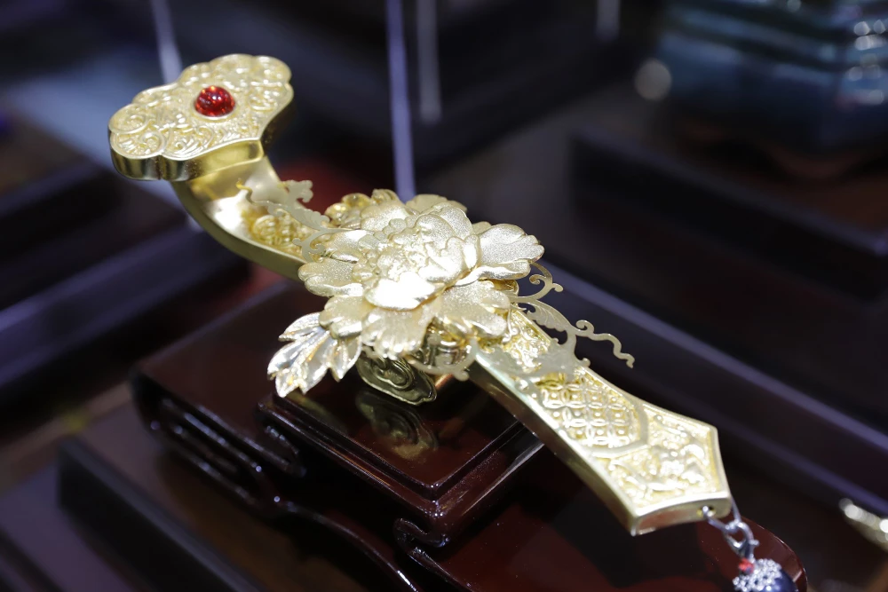 hoa-dat-vang (4).jpg