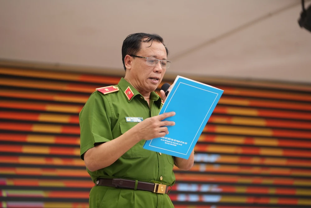 Quang Hải xuất hiện tại cuộc thi quốc gia 'Trường học không ma túy'