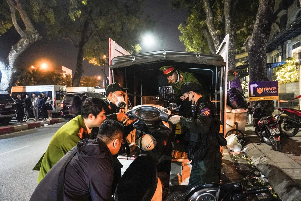 xu-ly-vi-pham-giao-thong-15-3932.jpg