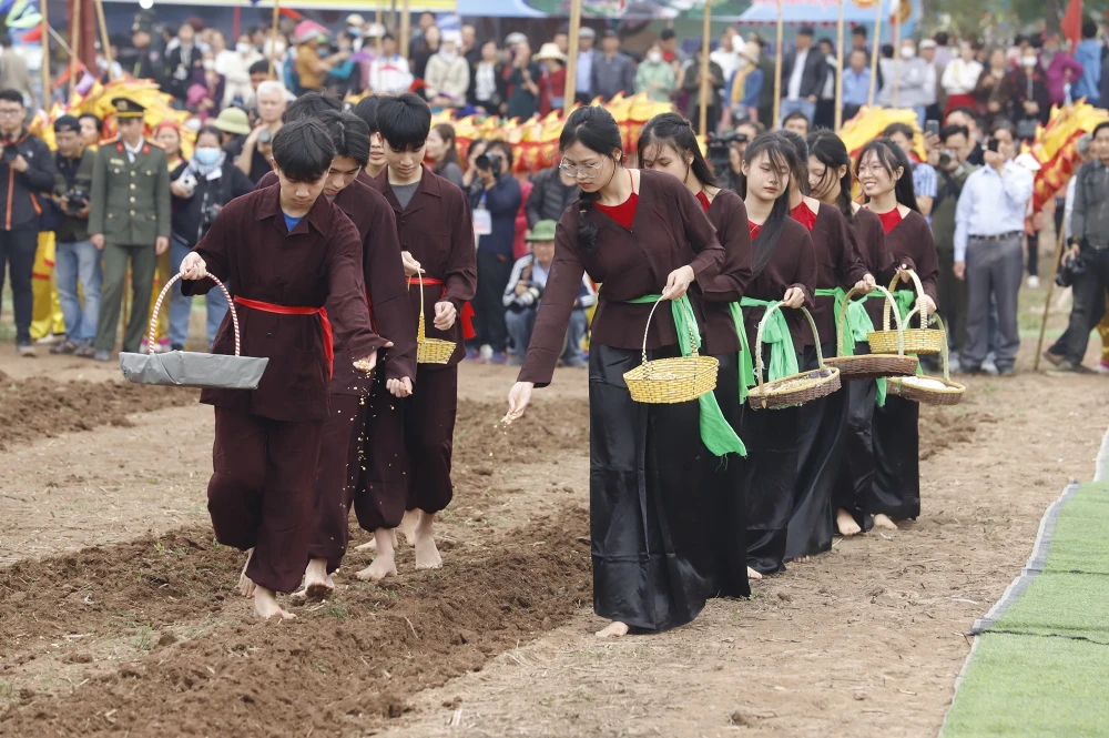 le-hoi-tich-dien (2).jpg