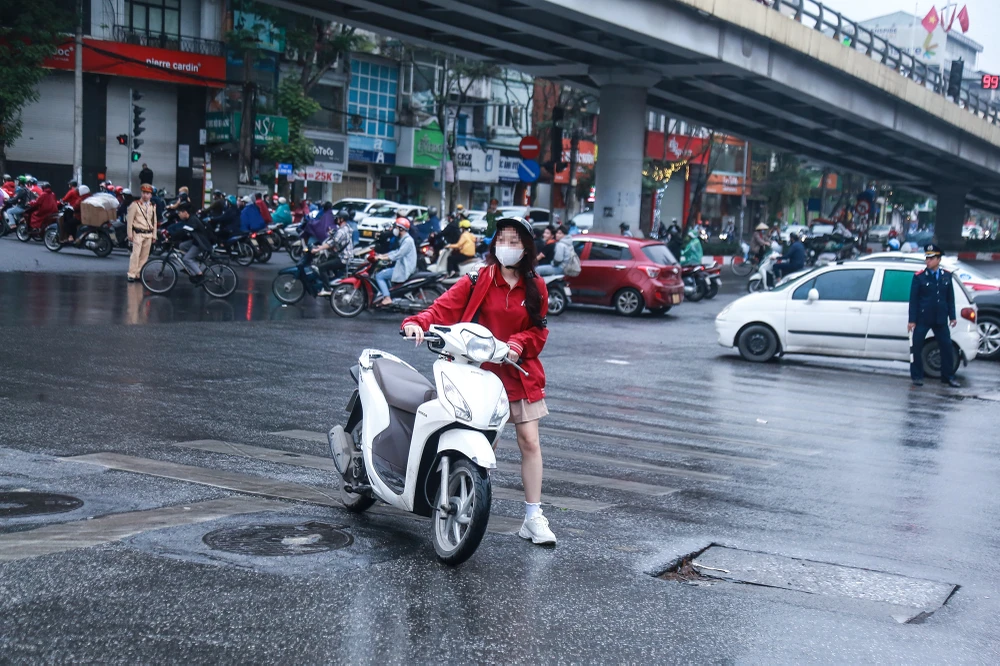 ho-sinh-vi-pham-giao-thong (15).jpg