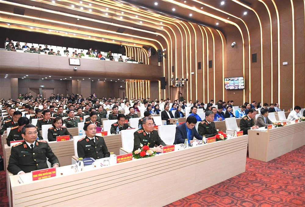 20 cán bộ, đoàn viên được tuyên dương ‘Gương mặt trẻ Công an tiêu biểu’ năm 2023