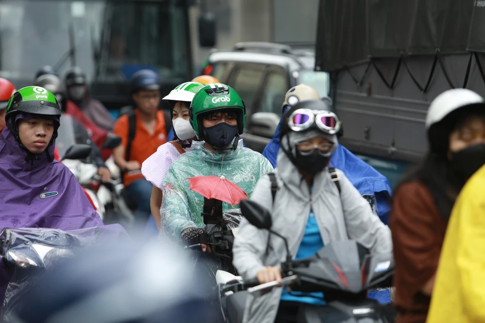 giao-thong-un-tac (9).jpg