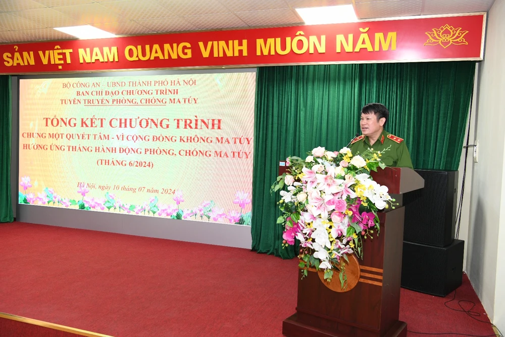 Trung tướng Nguyễn Văn Viện, Cục trưởng Cục Cảnh sát điều tra tội phạm về ma túy phát biểu tại hội nghị.
