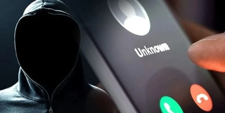 Sập bẫy cuộc gọi giả danh công an, cụ bà mất 5 tỉ đồng