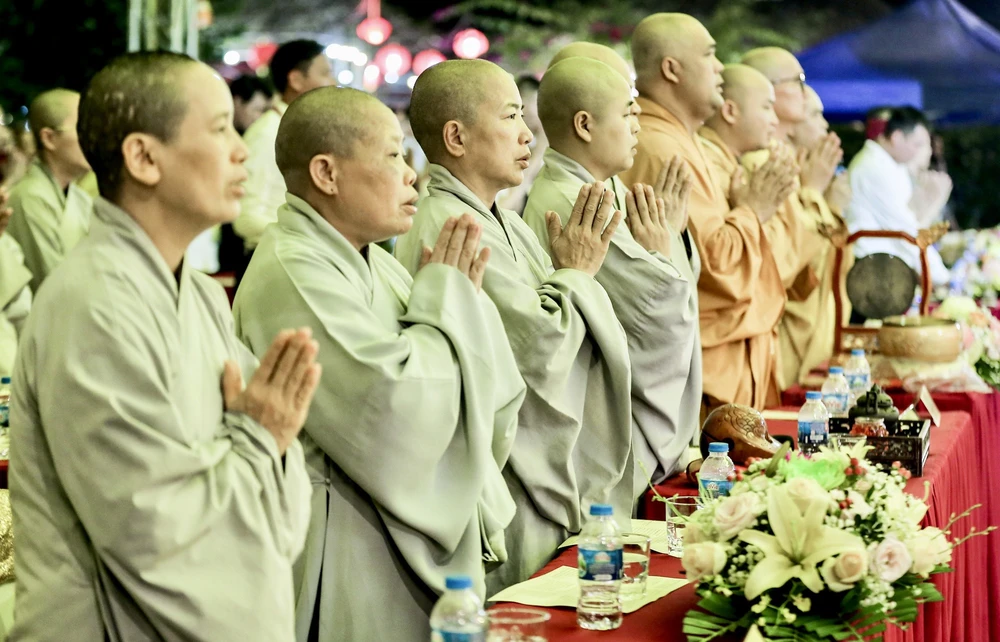 vu-lan-bao-hieu (3).jpg