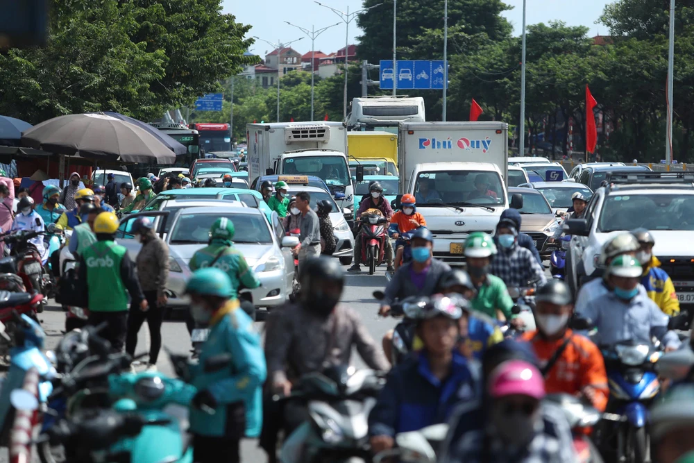 giao-thong-sau-le (9).jpg