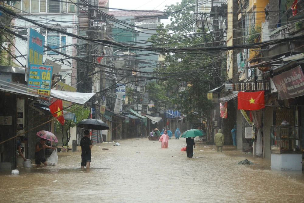 nuoc-song-hong-dang (5).jpg