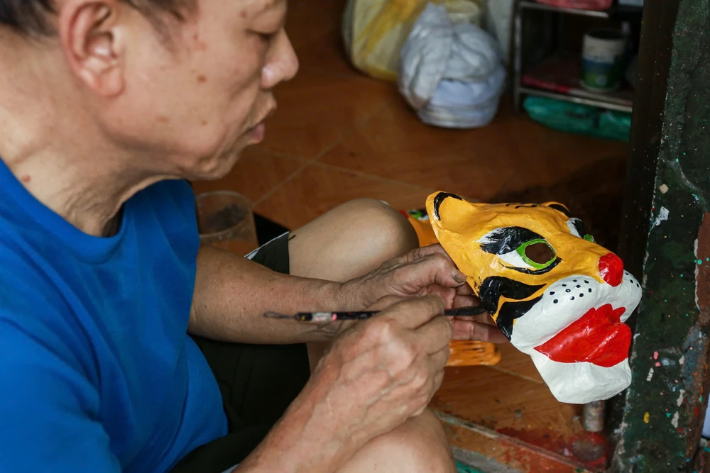 mat-na-trung-thu (2).jpg