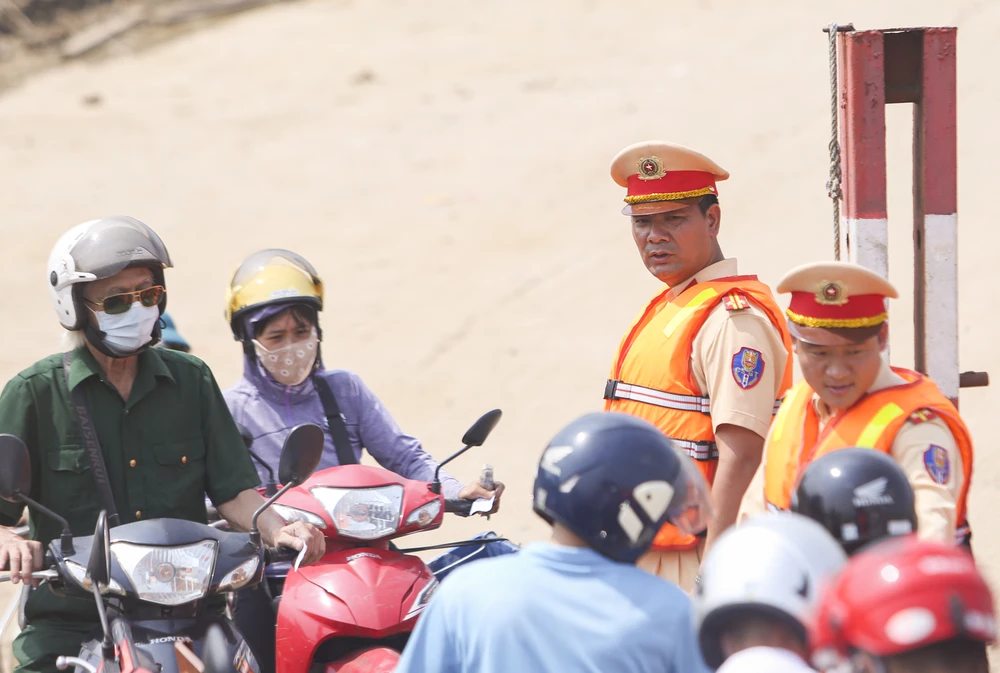 giao-thong-duong-thuy (3).JPG