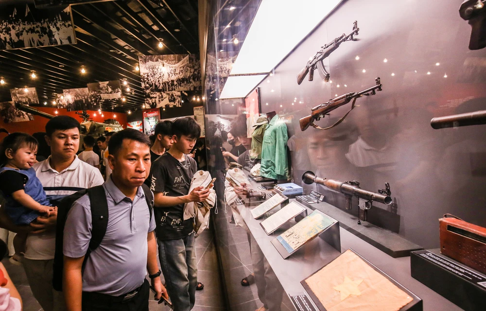 bao-tang-lich-su-quan-su (10).JPG