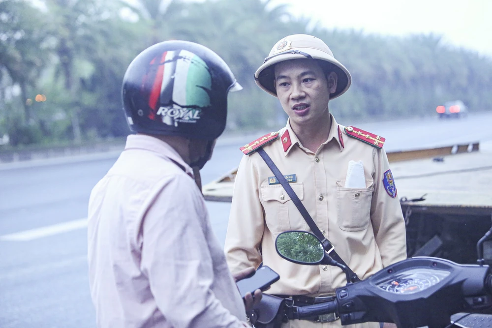 csgt-bat-xe-dap (1).jpg