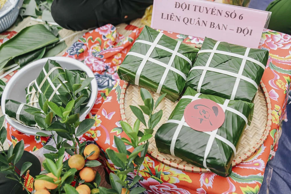 goi-banh-chung (4).jpg