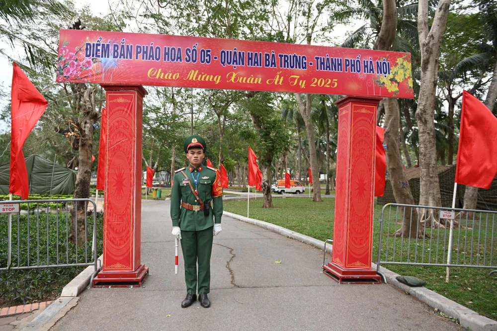 tran-dia-phao-hoa (2).jpg