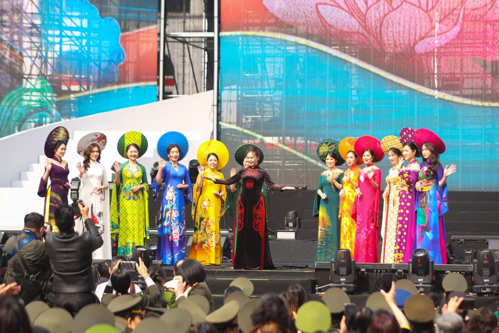 cong-an-dan-dan (7).jpg