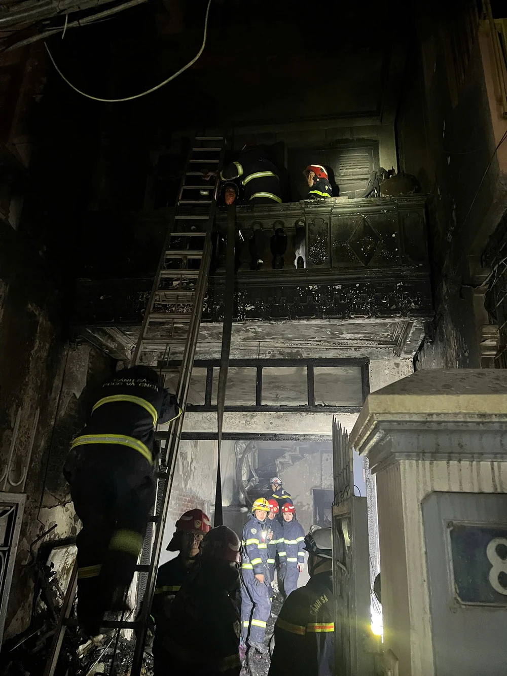 2 người tử vong trong căn nhà bốc cháy lúc rạng sáng ở Hà Nội cháy nhà dân