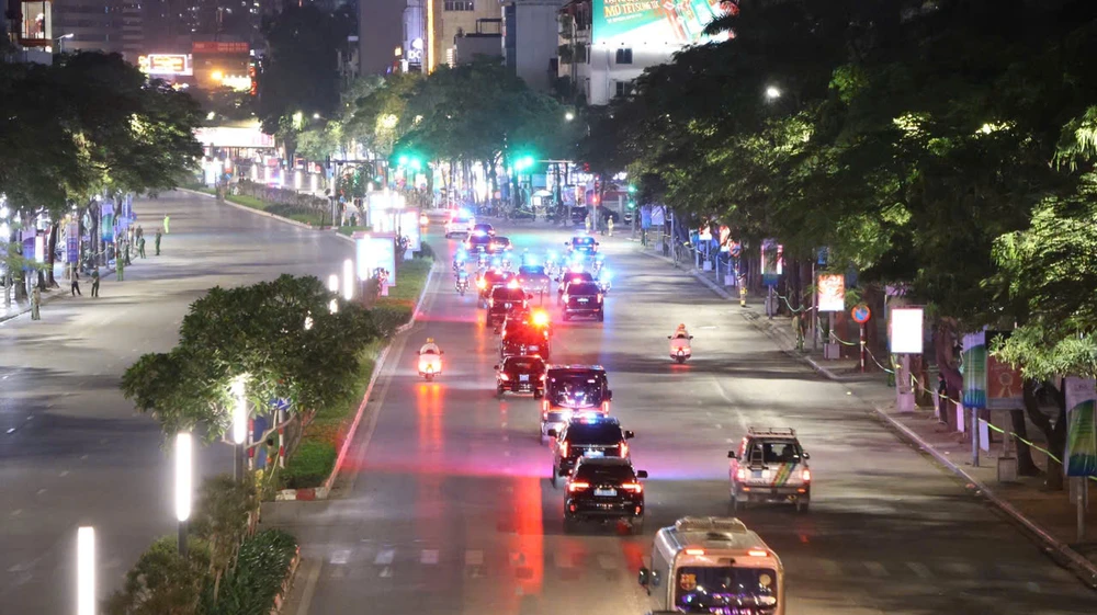 doan-xe-dien-tap (14).jpg