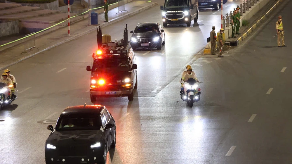 doan-xe-dien-tap (2).jpg