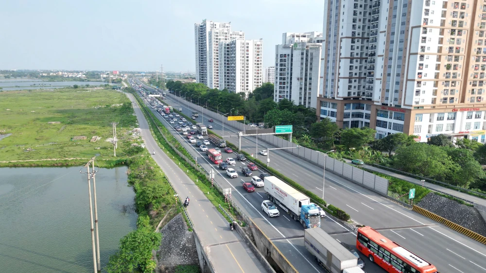 nghi-le-30-4 (19).jpg