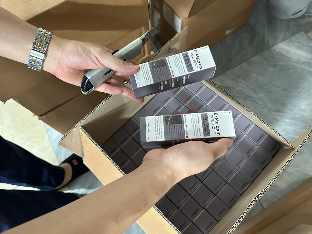 Thu giữ hơn mỹ phẩm Hàn Quốc không có hoá đơn, chứng từ tại Ngân Korea